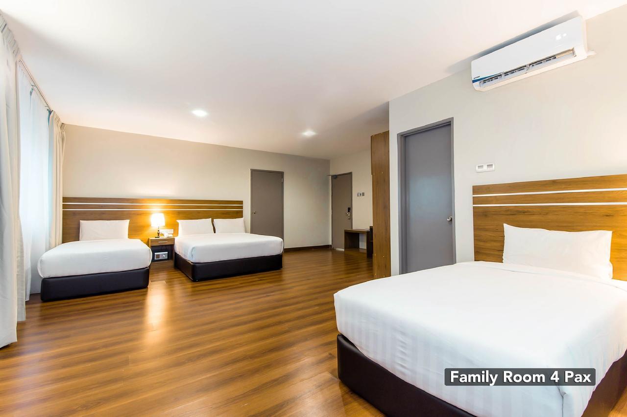 Kingston 8 - Bukit Bintang Hotel 4*